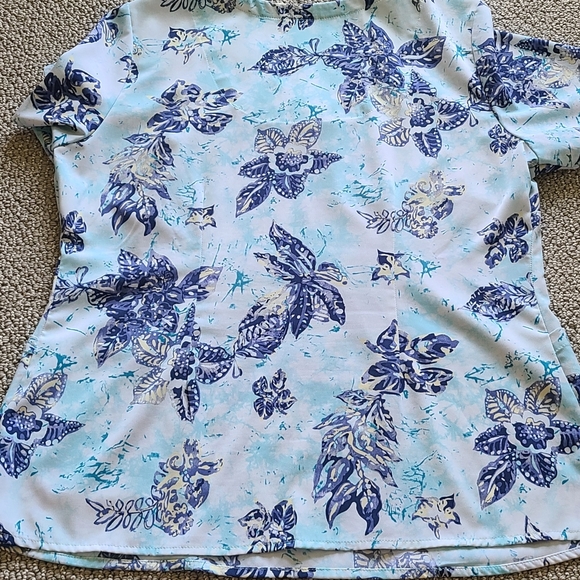 Healing Hands PL scrub top - Picture 3 of 8